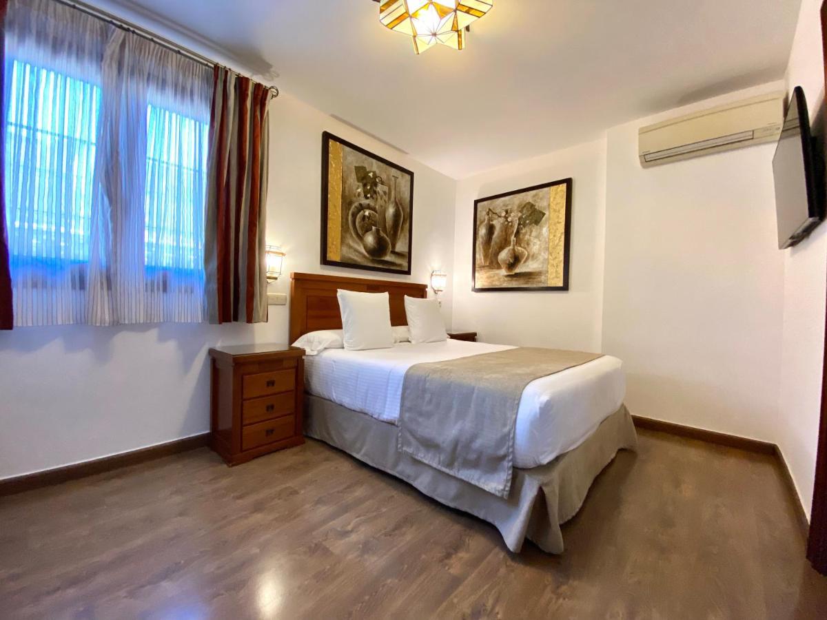 Hostal Rodri (Adults Only) Granada Dış mekan fotoğraf